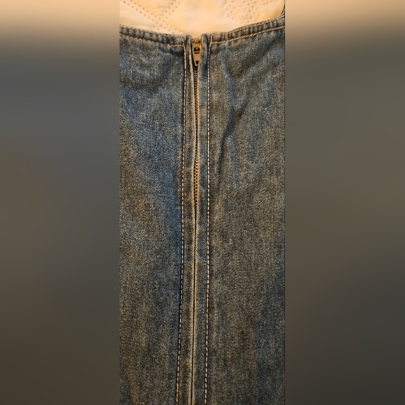 π Blue Denim Romperπ - Picture 4 of 11